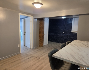 19 Nicoll Street - Photo Thumbnail 7
