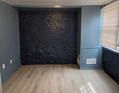 19 Nicoll Street - Photo Thumbnail 2