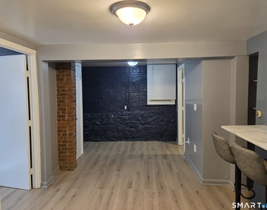 19 Nicoll Street - Photo Thumbnail 6