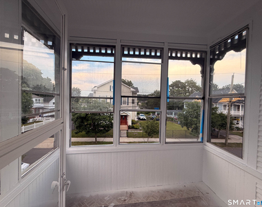 28 Perkins Street - Photo Thumbnail 3