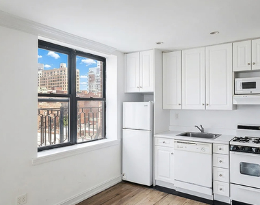  East 36th Street - Photo Thumbnail 1