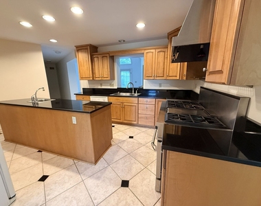 231 Fairview Road - Photo Thumbnail 19