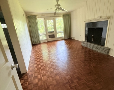 231 Fairview Road - Photo Thumbnail 17