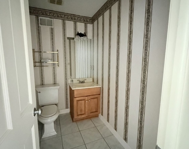 231 Fairview Road - Photo Thumbnail 11