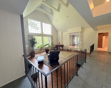 231 Fairview Road - Photo Thumbnail 18