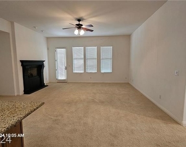 11985 Whitehills Street - Photo Thumbnail 5