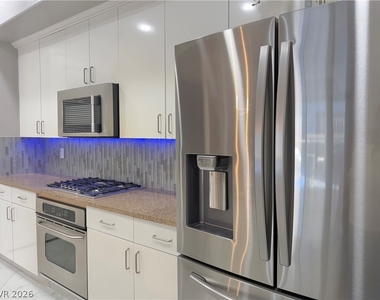 56 E Serene Avenue - Photo Thumbnail 26