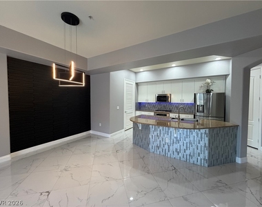 56 E Serene Avenue - Photo Thumbnail 18