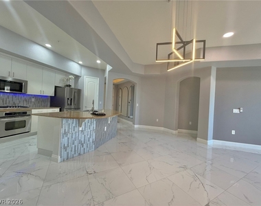 56 E Serene Avenue - Photo Thumbnail 23