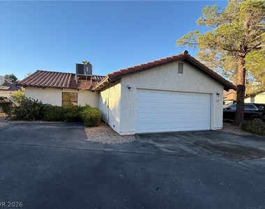 720 Sea Pines Lane - Photo Thumbnail 1