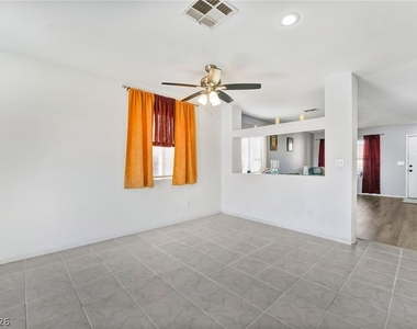 848 Angelus Oaks Drive - Photo Thumbnail 11
