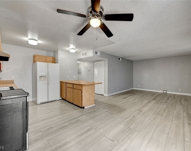 1305 Kari Lee Court - Photo Thumbnail 8