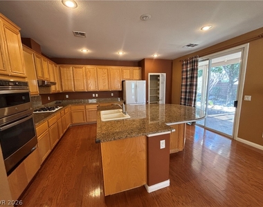 11010 Onslow Court - Photo Thumbnail 8