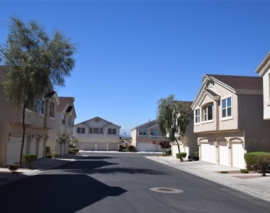6532 Charlie Chaplin Avenue - Photo Thumbnail 2