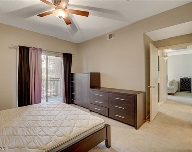 9050 W Warm Springs Road - Photo Thumbnail 7