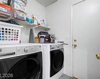 6609 Bush Clover Lane - Photo Thumbnail 21