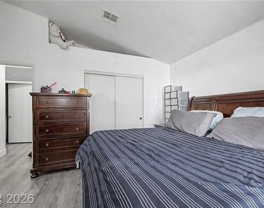 6609 Bush Clover Lane - Photo Thumbnail 14