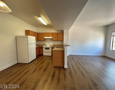 2010 Rancho Lake Drive - Photo Thumbnail 4