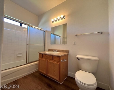 2010 Rancho Lake Drive - Photo Thumbnail 8