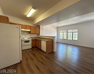 2010 Rancho Lake Drive - Photo Thumbnail 3