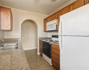 1810 N Decatur Boulevard - Photo Thumbnail 18