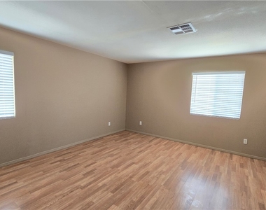 3822 Gulliver Street - Photo Thumbnail 28