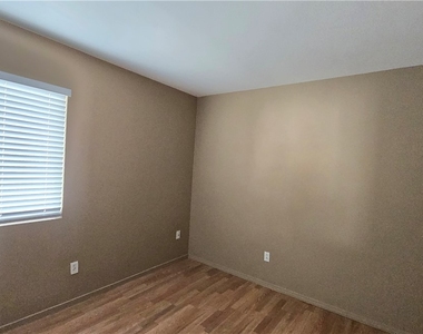 3822 Gulliver Street - Photo Thumbnail 27