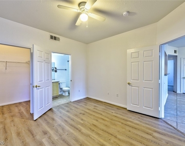 6955 N Durango Drive - Photo Thumbnail 6