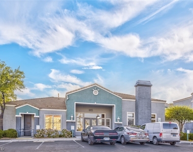 6955 N Durango Drive - Photo Thumbnail 15
