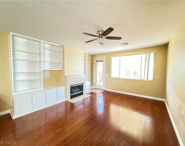 10724 Windrose Point Avenue - Photo Thumbnail 8