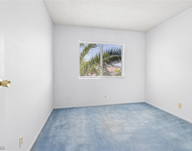 6951 Wedgewood Way - Photo Thumbnail 22
