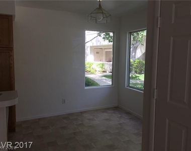 3095 Casey Drive - Photo Thumbnail 13