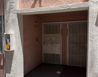 2236 E Desert Inn Road - Photo Thumbnail 2