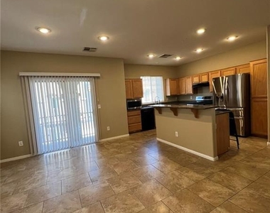 10629 Yarrow Root Court - Photo Thumbnail 3