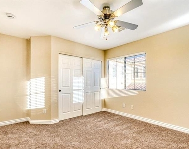 5565 Golden Palms Court - Photo Thumbnail 13