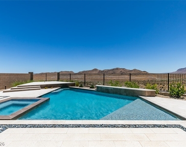 988 Edinburgh Fields Court - Photo Thumbnail 42