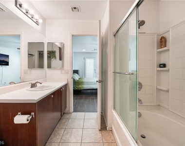 9132 Gabardine Avenue - Photo Thumbnail 23