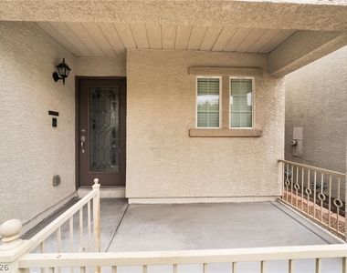 9132 Gabardine Avenue - Photo Thumbnail 5