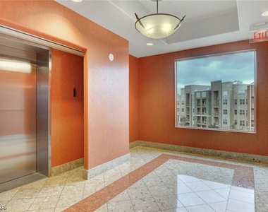 62 Serene Avenue - Photo Thumbnail 11