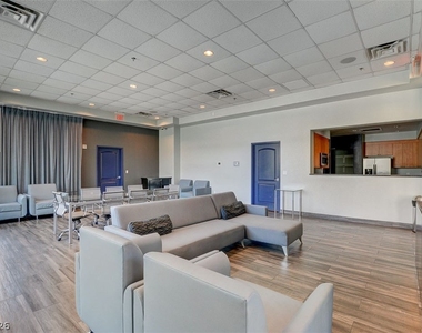 62 Serene Avenue - Photo Thumbnail 5