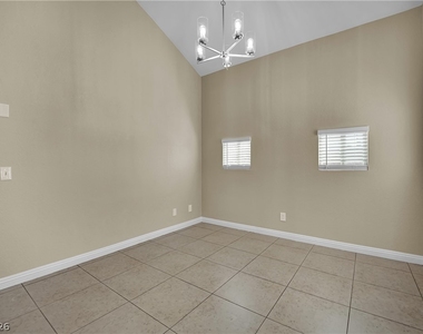 756 Charwood Circle - Photo Thumbnail 6