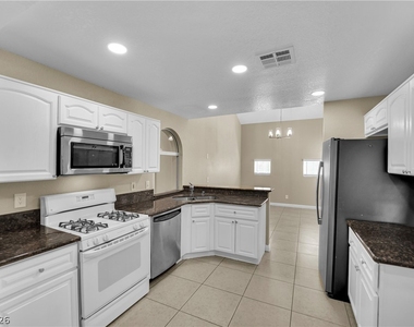756 Charwood Circle - Photo Thumbnail 12