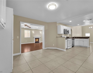 756 Charwood Circle - Photo Thumbnail 16