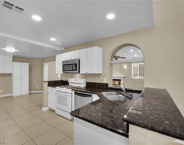 756 Charwood Circle - Photo Thumbnail 10