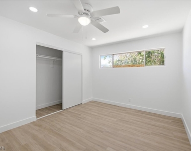 1300 Canosa Avenue - Photo Thumbnail 7