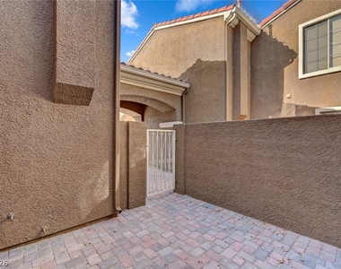 7275 Diamond Canyon Lane - Photo Thumbnail 39