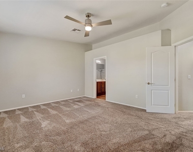 7275 Diamond Canyon Lane - Photo Thumbnail 30
