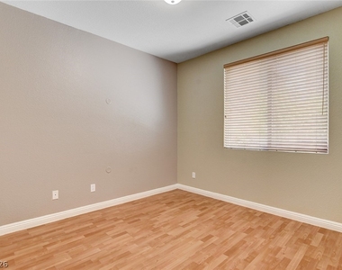 1005 Roaring River Avenue - Photo Thumbnail 23