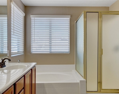 1005 Roaring River Avenue - Photo Thumbnail 39