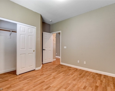 1005 Roaring River Avenue - Photo Thumbnail 24